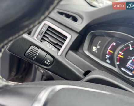 Коричневый Вольво В70, объемом двигателя 2.4 л и пробегом 203 тыс. км за 17500 $, фото 41 на Automoto.ua