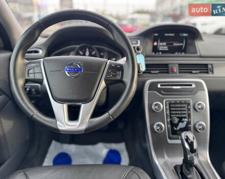 Коричневий Вольво V70, об'ємом двигуна 2 л та пробігом 215 тис. км за 16400 $, фото 35 на Automoto.ua