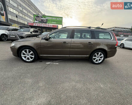 Коричневий Вольво V70, об'ємом двигуна 2 л та пробігом 215 тис. км за 16400 $, фото 59 на Automoto.ua