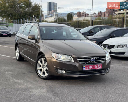 Коричневий Вольво V70, об'ємом двигуна 2 л та пробігом 215 тис. км за 16400 $, фото 11 на Automoto.ua