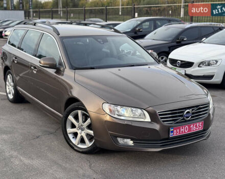 Коричневий Вольво V70, об'ємом двигуна 2 л та пробігом 215 тис. км за 16400 $, фото 13 на Automoto.ua