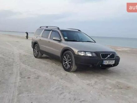 Вольво В70 2000 в Харькове на Automoto.ua Коричневый Вольво В70, объемом двигателя 2.4 л и пробегом 384 тыс. км за 4350 $, фото 1 на Automoto.ua