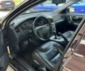 Красный Вольво В70, объемом двигателя 2.4 л и пробегом 295 тыс. км за 3800 $, фото 1 на Automoto.ua
