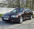 Красный Вольво В70, объемом двигателя 2.4 л и пробегом 302 тыс. км за 3100 $, фото 1 на Automoto.ua