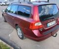 Червоний Вольво V70, об'ємом двигуна 2 л та пробігом 236 тис. км за 7500 $, фото 2 на Automoto.ua