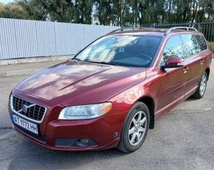 Червоний Вольво V70, об'ємом двигуна 2 л та пробігом 236 тис. км за 7500 $, фото 1 на Automoto.ua