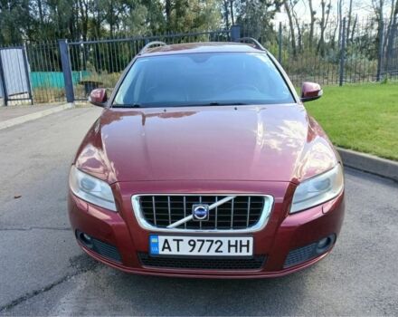 Червоний Вольво V70, об'ємом двигуна 2 л та пробігом 236 тис. км за 7500 $, фото 3 на Automoto.ua