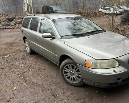 Вольво В70, объемом двигателя 2.4 л и пробегом 365 тыс. км за 3069 $, фото 1 на Automoto.ua