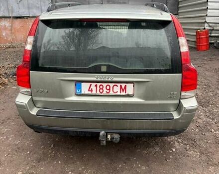 Вольво В70, объемом двигателя 2.4 л и пробегом 365 тыс. км за 3069 $, фото 3 на Automoto.ua