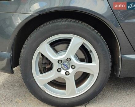 Вольво В70, объемом двигателя 1.98 л и пробегом 261 тыс. км за 12499 $, фото 18 на Automoto.ua