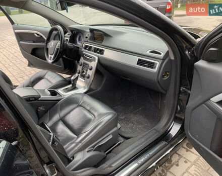 Вольво В70, объемом двигателя 1.6 л и пробегом 290 тыс. км за 12500 $, фото 30 на Automoto.ua