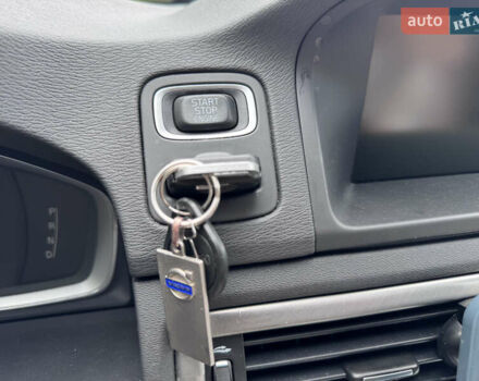 Вольво В70, объемом двигателя 2 л и пробегом 243 тыс. км за 11100 $, фото 42 на Automoto.ua