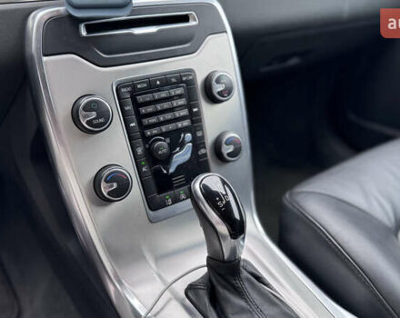 Вольво В70, объемом двигателя 2 л и пробегом 243 тыс. км за 11100 $, фото 26 на Automoto.ua