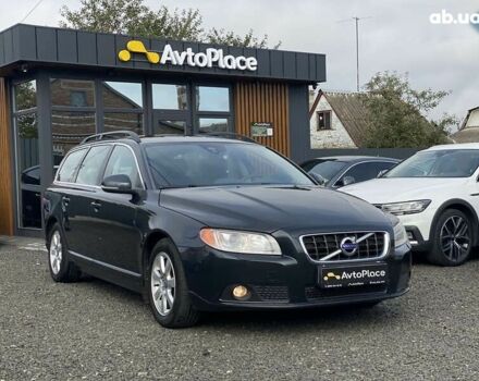 Вольво V70, об'ємом двигуна 1.6 л та пробігом 235 тис. км за 9300 $, фото 1 на Automoto.ua