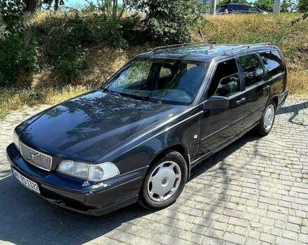 Вольво V70, об'ємом двигуна 0 л та пробігом 270 тис. км за 2800 $, фото 1 на Automoto.ua