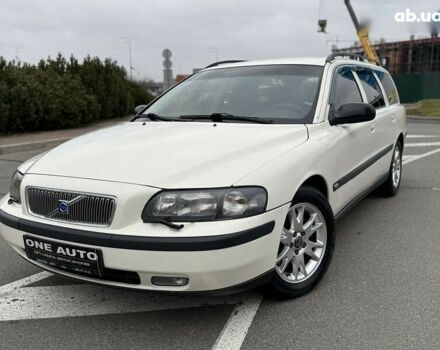 Вольво V70, об'ємом двигуна 0 л та пробігом 410 тис. км за 5490 $, фото 1 на Automoto.ua