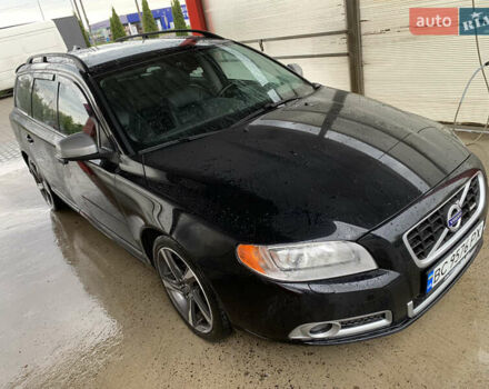 Вольво В70, объемом двигателя 1.6 л и пробегом 290 тыс. км за 12500 $, фото 1 на Automoto.ua