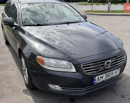 Вольво В70, объемом двигателя 2 л и пробегом 243 тыс. км за 12600 $, фото 1 на Automoto.ua