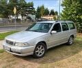 Серый Вольво В70, объемом двигателя 2.5 л и пробегом 320 тыс. км за 1698 $, фото 1 на Automoto.ua