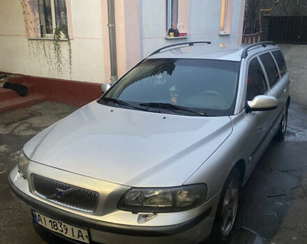 Сірий Вольво V70, об'ємом двигуна 2.44 л та пробігом 423 тис. км за 5000 $, фото 14 на Automoto.ua