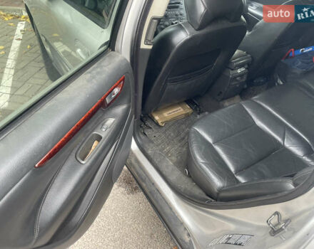 Серый Вольво В70, объемом двигателя 2.5 л и пробегом 396 тыс. км за 3500 $, фото 19 на Automoto.ua