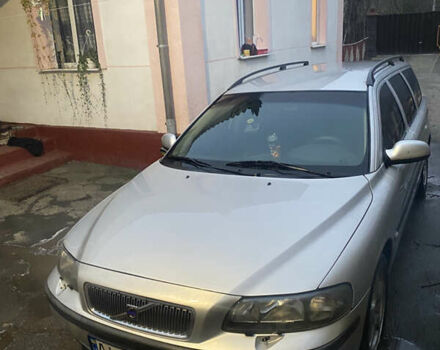 Сірий Вольво V70, об'ємом двигуна 2.44 л та пробігом 423 тис. км за 5000 $, фото 13 на Automoto.ua