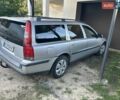 Серый Вольво В70, объемом двигателя 2.46 л и пробегом 320 тыс. км за 3500 $, фото 1 на Automoto.ua