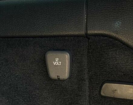 Серый Вольво В70, объемом двигателя 2.4 л и пробегом 416 тыс. км за 6800 $, фото 23 на Automoto.ua