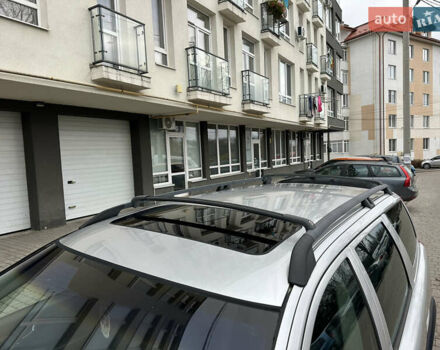 Серый Вольво В70, объемом двигателя 2.4 л и пробегом 171 тыс. км за 4990 $, фото 19 на Automoto.ua