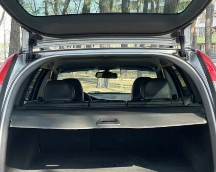 Серый Вольво В70, объемом двигателя 2.4 л и пробегом 416 тыс. км за 6800 $, фото 21 на Automoto.ua