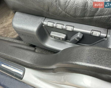 Серый Вольво В70, объемом двигателя 2.4 л и пробегом 171 тыс. км за 4990 $, фото 26 на Automoto.ua