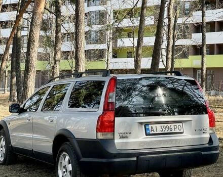 Серый Вольво В70, объемом двигателя 2.4 л и пробегом 416 тыс. км за 6800 $, фото 3 на Automoto.ua