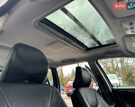 Серый Вольво В70, объемом двигателя 2.4 л и пробегом 171 тыс. км за 4990 $, фото 23 на Automoto.ua