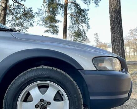 Серый Вольво В70, объемом двигателя 2.4 л и пробегом 416 тыс. км за 6800 $, фото 6 на Automoto.ua