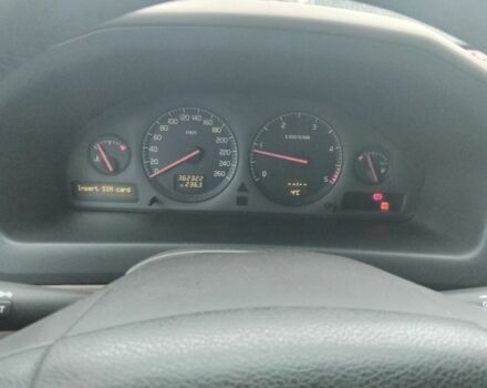 Серый Вольво В70, объемом двигателя 2.5 л и пробегом 362 тыс. км за 2500 $, фото 15 на Automoto.ua