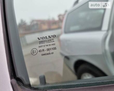 Серый Вольво В70, объемом двигателя 2.4 л и пробегом 390 тыс. км за 4600 $, фото 58 на Automoto.ua