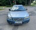 Сірий Вольво V70, об'ємом двигуна 2.44 л та пробігом 451 тис. км за 4900 $, фото 2 на Automoto.ua