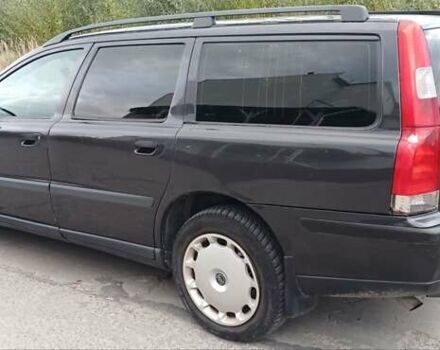 Серый Вольво В70, объемом двигателя 2.44 л и пробегом 257 тыс. км за 3800 $, фото 5 на Automoto.ua