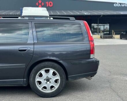 Сірий Вольво V70, об'ємом двигуна 2.4 л та пробігом 322 тис. км за 5190 $, фото 5 на Automoto.ua