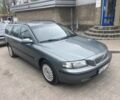 Серый Вольво В70, объемом двигателя 2.4 л и пробегом 396 тыс. км за 2400 $, фото 1 на Automoto.ua