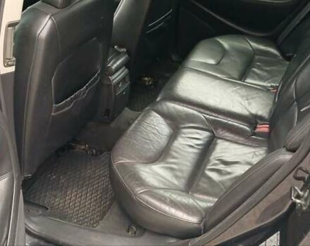 Серый Вольво В70, объемом двигателя 2.44 л и пробегом 257 тыс. км за 3800 $, фото 13 на Automoto.ua