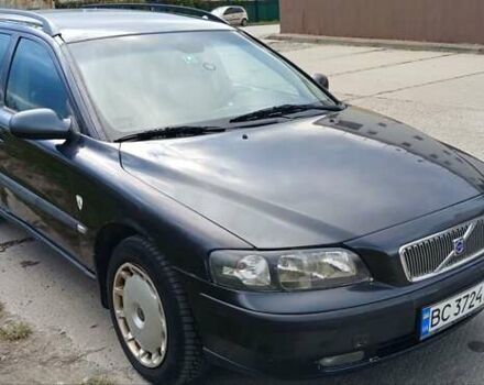 Серый Вольво В70, объемом двигателя 2.44 л и пробегом 257 тыс. км за 3800 $, фото 3 на Automoto.ua