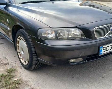 Серый Вольво В70, объемом двигателя 2.44 л и пробегом 257 тыс. км за 3800 $, фото 8 на Automoto.ua