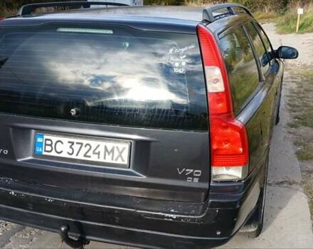 Серый Вольво В70, объемом двигателя 2.44 л и пробегом 257 тыс. км за 3800 $, фото 7 на Automoto.ua