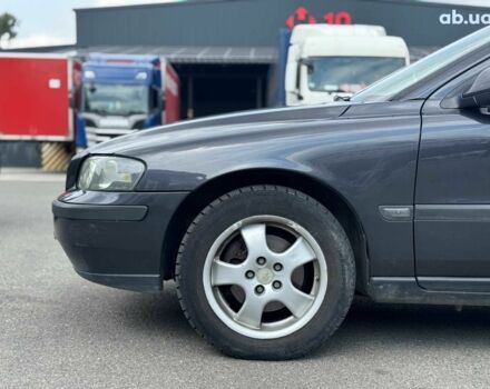 Сірий Вольво V70, об'ємом двигуна 2.4 л та пробігом 322 тис. км за 5190 $, фото 3 на Automoto.ua