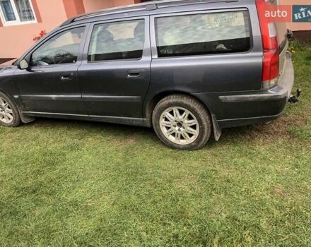 Вольво В70 2003 в Ровно на Automoto.ua Серый Вольво В70, объемом двигателя 2.4 л и пробегом 343 тыс. км за 4100 $, фото 4 на Automoto.ua