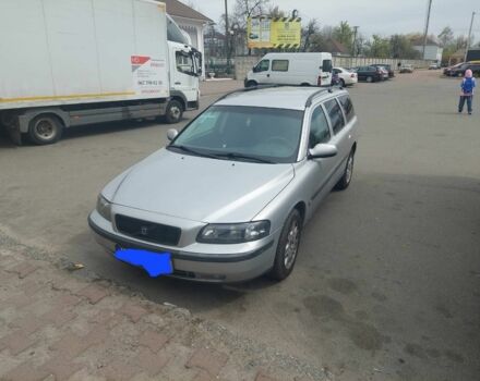 Вольво В70 2003 в Киеве на Automoto.ua Серый Вольво В70, объемом двигателя 2.4 л и пробегом 347 тыс. км за 2700 $, фото 6 на Automoto.ua