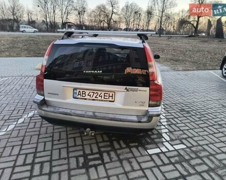 Сірий Вольво V70, об'ємом двигуна 2.4 л та пробігом 417 тис. км за 4950 $, фото 3 на Automoto.ua