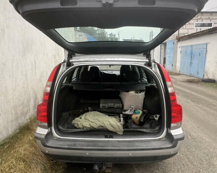 Сірий Вольво V70, об'ємом двигуна 2.44 л та пробігом 300 тис. км за 2300 $, фото 11 на Automoto.ua