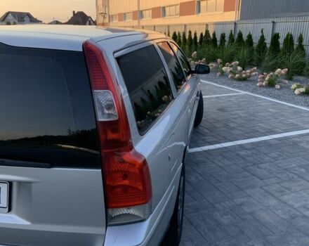 Серый Вольво В70, объемом двигателя 2.4 л и пробегом 360 тыс. км за 4999 $, фото 3 на Automoto.ua